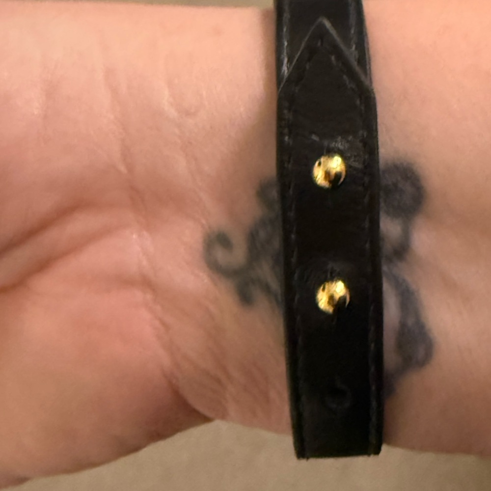 Louis Vuitton Black Leather Bracelet with Gold Emblem - Picture 3 of 15